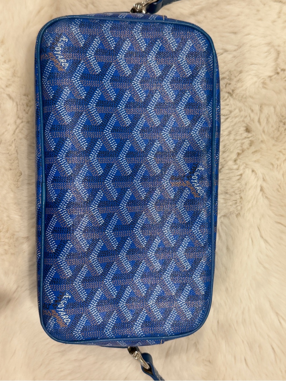 Authentic Goyard Cap-Vert PM Crossbody Bag in Blue Goyardine Canvas